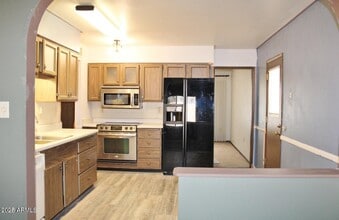 9814 W Azalea Ct in Sun City, AZ - Building Photo - Building Photo