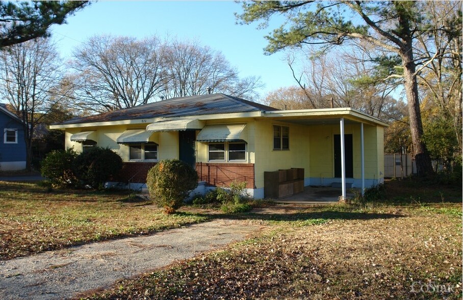 820 Oglethorpe Ave in Athens, GA - Building Photo