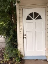 7018 Alder Dr in Houston, TX - Building Photo - Building Photo