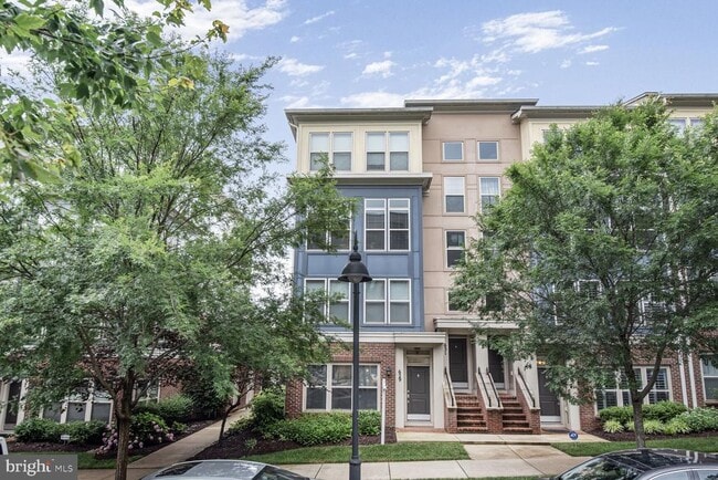 property at 629 Diamondback Dr