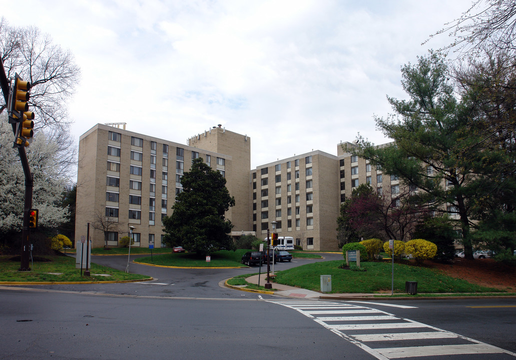 Lake Anne Fellowship House in Reston, VA - Foto de edificio