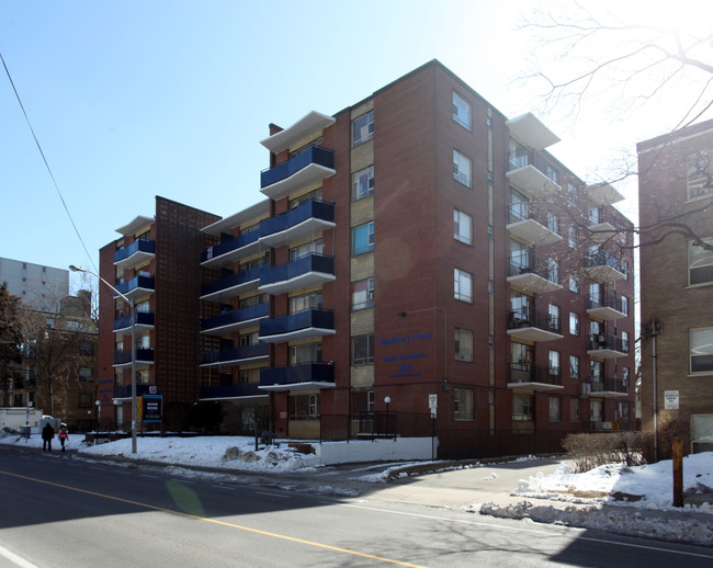 Westbury Place in Toronto, ON - Building Photo - Building Photo