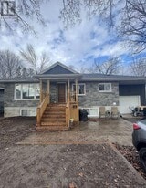 56 Olive Crescent in Orillia, ON - Building Photo