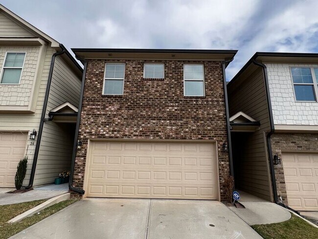 34 Dewey Rd in Lilburn, GA - Building Photo - Building Photo