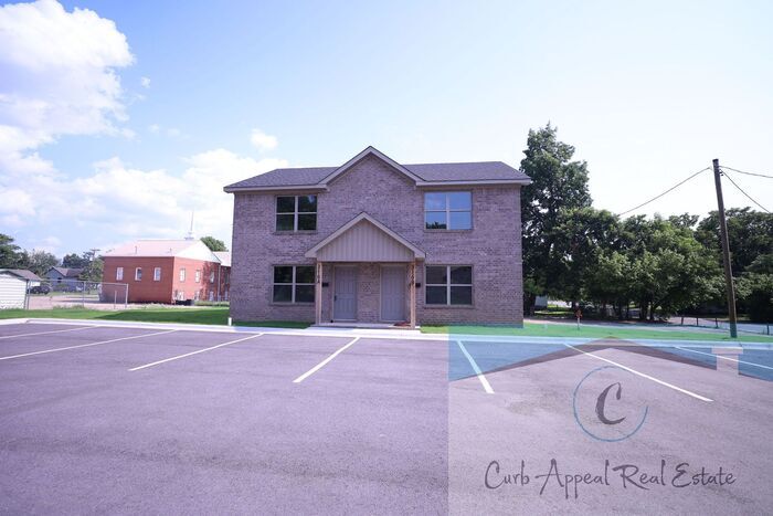 324 Drake St in Jonesboro, AR - Building Photo