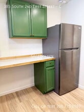 385 S 2nd E St in Mountain Home, ID - Foto de edificio - Building Photo