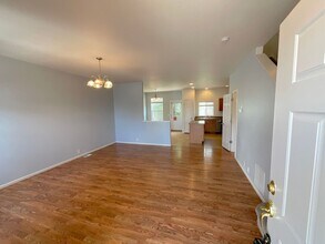 2037 Squawbush Ridge Grove in Colorado Springs, CO - Building Photo - Building Photo