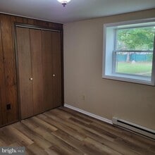 826 Maple St in Waynesboro, PA - Building Photo - Building Photo