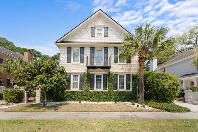 property at 1043 Loyalist Ln