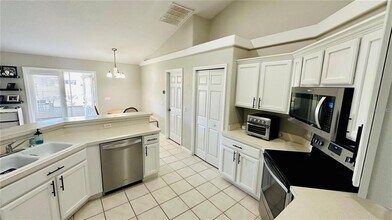 3600 Yellow Bird Ct in St. Cloud, FL - Building Photo - Building Photo