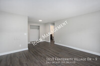 1619 Fraternity Village Dr in Kalamazoo, MI - Building Photo - Building Photo