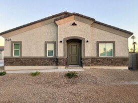 1528 E Grovers Ave in Phoenix, AZ - Building Photo