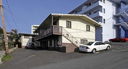 1610 Emerson St in Honolulu, HI - Foto de edificio - Building Photo