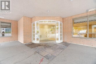 88 Grandview Way in Toronto, ON - Building Photo - Building Photo