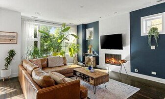 1944 W Thomas St in Chicago, IL - Building Photo