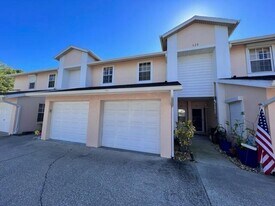 125 Escambia Ln in Cocoa Beach, FL - Building Photo