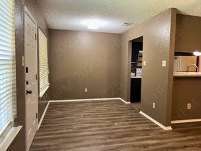14408 Woods Hole Dr in San Antonio, TX - Building Photo - Building Photo