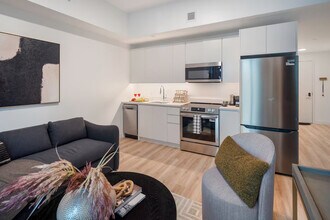 40 Western Ave, Unit GO FL2-ID1380121P in Boston, MA - Foto de edificio - Building Photo