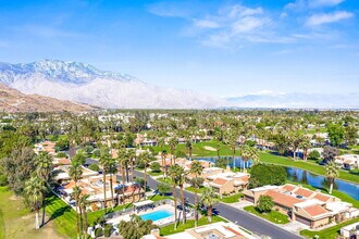 7452 Regency Dr in Palm Springs, CA - Building Photo - Building Photo