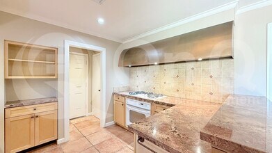 3821 S Kenwood Ln in Tempe, AZ - Building Photo - Building Photo