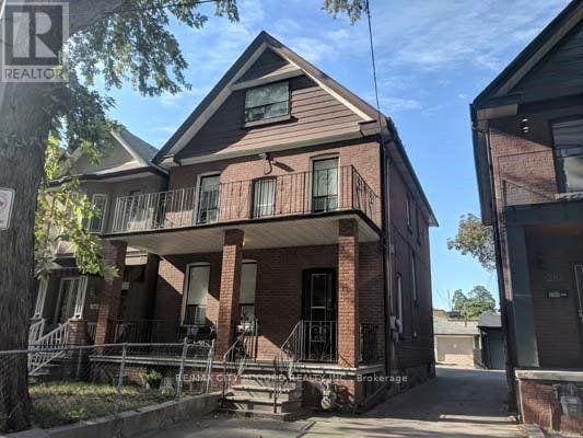 property at 282 Gladstone Ave