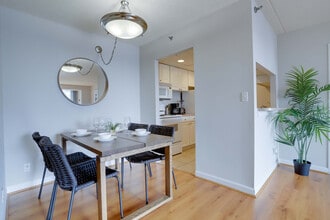 401 12th St S in Arlington, VA - Building Photo - Building Photo