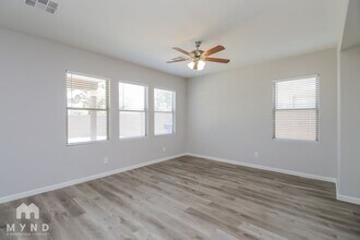 1635 S Starling Dr in Gilbert, AZ - Building Photo - Building Photo