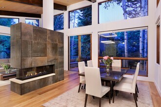 745 Castle Creek Dr in Aspen, CO - Foto de edificio - Building Photo