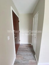 204 Charleston Blvd in Macomb, IL - Building Photo - Building Photo