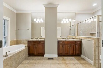 6135 Vickery Creek Rd in Cumming, GA - Building Photo - Building Photo