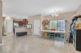 9559 Vega Carpio Ave in Las Vegas, NV - Building Photo - Building Photo