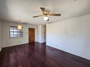 1903 E 20th St in Austin, TX - Building Photo - Building Photo