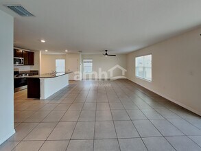 12241 High Rock Way in Parrish, FL - Building Photo - Building Photo