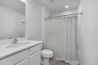 2659 Saltgrass Way in Crestview, FL - Building Photo - Building Photo