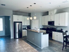 11124 Great Neck Rd in Riverview, FL - Building Photo - Building Photo