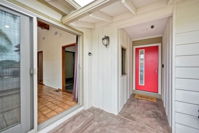 1855 Magdalene Way in San Diego, CA - Building Photo - Building Photo