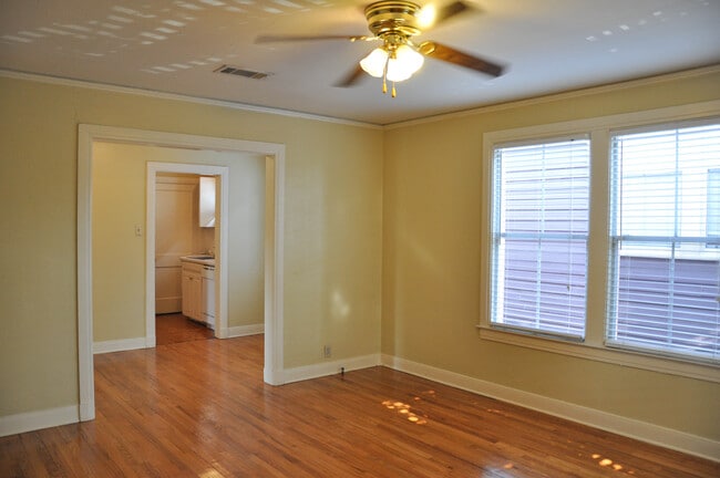 912 N 6th St, Unit 912