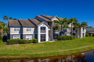 Champions Walk Apartment Homes in Bradenton, FL - Building Photo - Building Photo