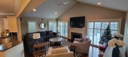 547 Neff Rd in Grosse Pointe, MI - Building Photo - Building Photo