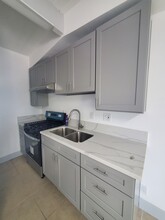 679 E Port Hueneme Rd in Port Hueneme, CA - Building Photo - Building Photo