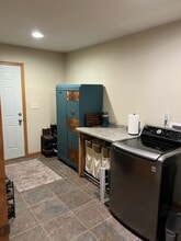 11498 Emmons St in Trempealeau, WI - Foto de edificio - Building Photo