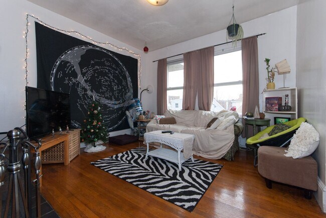 property at 14 Ashford St