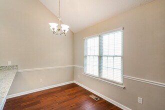 1921 Pacific Pl, Unit 204 in Murfreesboro, TN - Building Photo - Building Photo