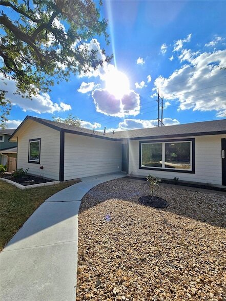 5510 Coventry Ln in Austin, TX - Building Photo - Building Photo