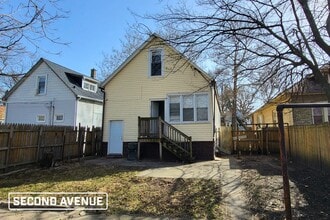 12222 S Normal Ave in Chicago, IL - Building Photo - Building Photo