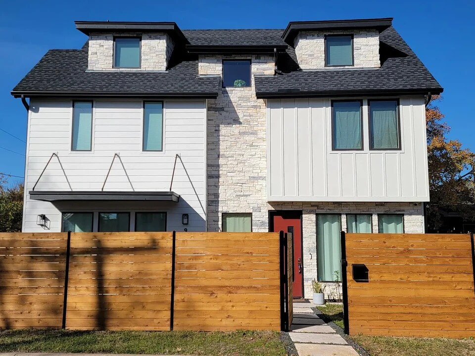 906 Mill St in Austin, TX - Foto de edificio