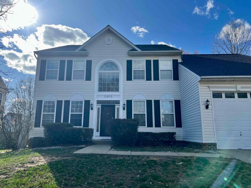 11405 N Star Dr in Fort Washington, MD - Building Photo