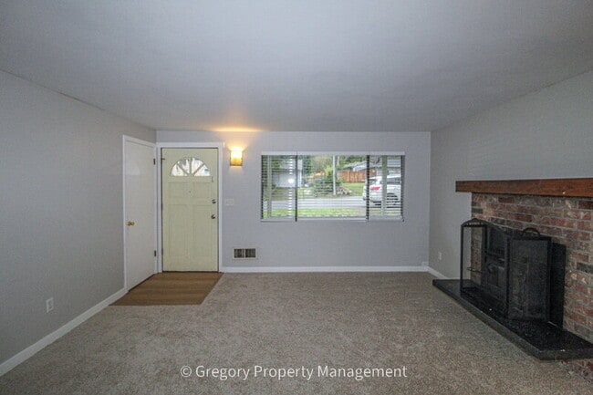 19328 29th Ave SE in Bothell, WA - Building Photo - Building Photo