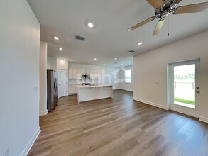 3321 Carthage Ave in Parrish, FL - Building Photo - Building Photo