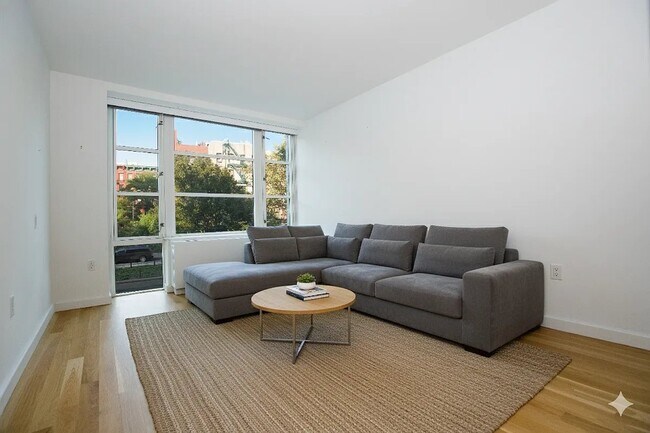 331 E Houston St in New York, NY - Foto de edificio - Building Photo